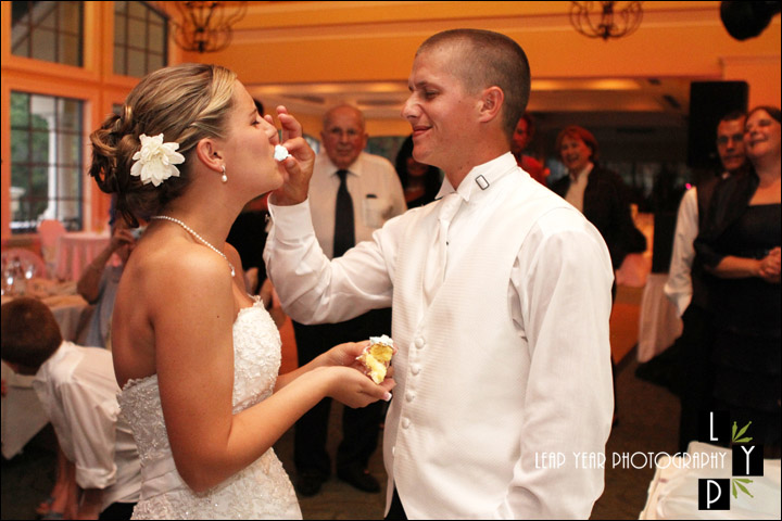 StoneBridge Country Club Wedding Cake